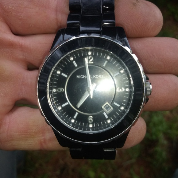 Michael kores watch - Picture 1 of 6